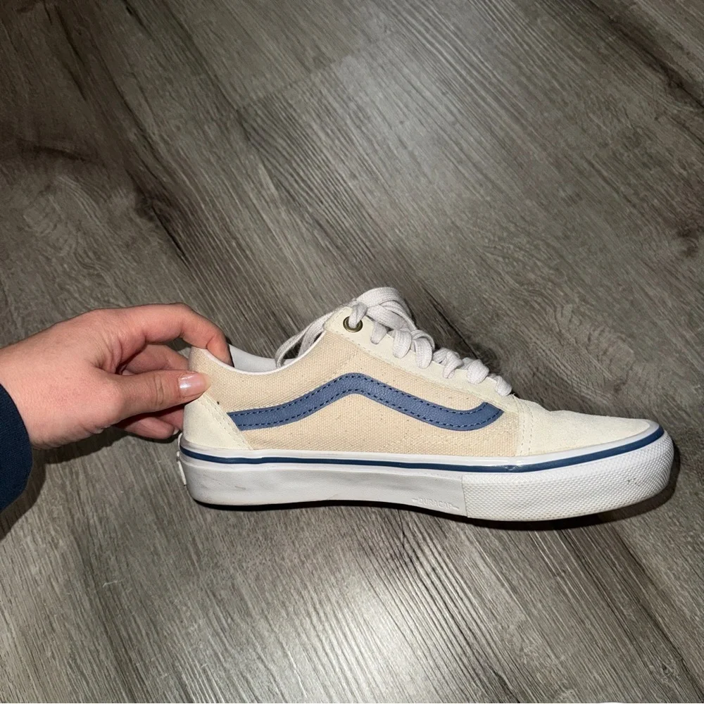 Men’s/Women’s Vans Skate Old Skool cream and blue